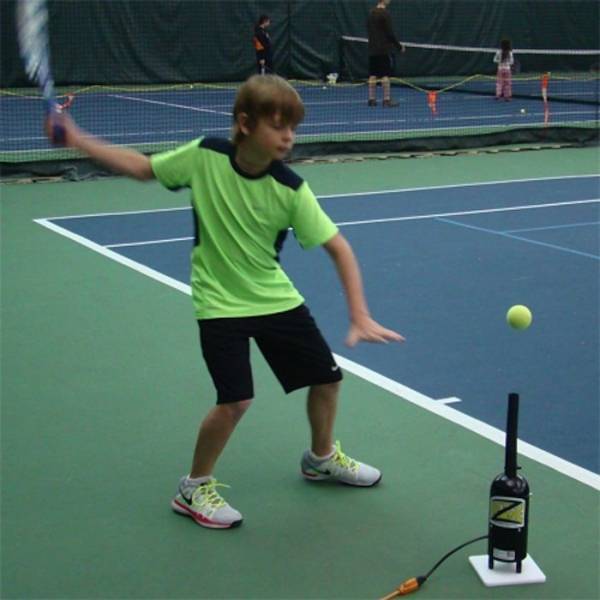 Теннис 38. Тренажер-имитатор отскока мяча. Настольного тенниса для отскока. Тренажер имитатор отскока мяча настольный теннис#3. Тренажер для удара рукой большой теннис.